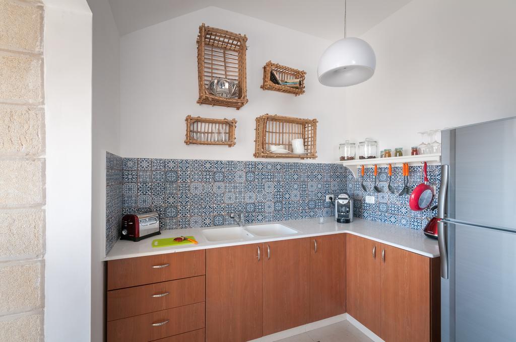 Sweet Inn Apartments - Nisim Bachar Street Йерусалим Стая снимка